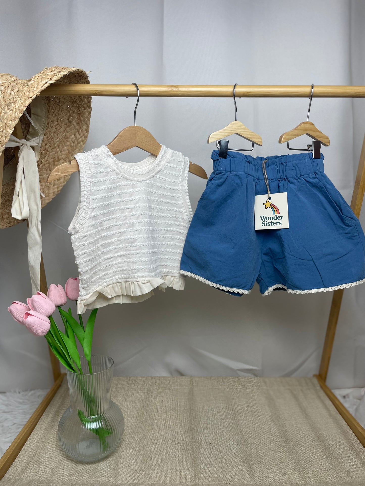 Blue Short with pizzo details