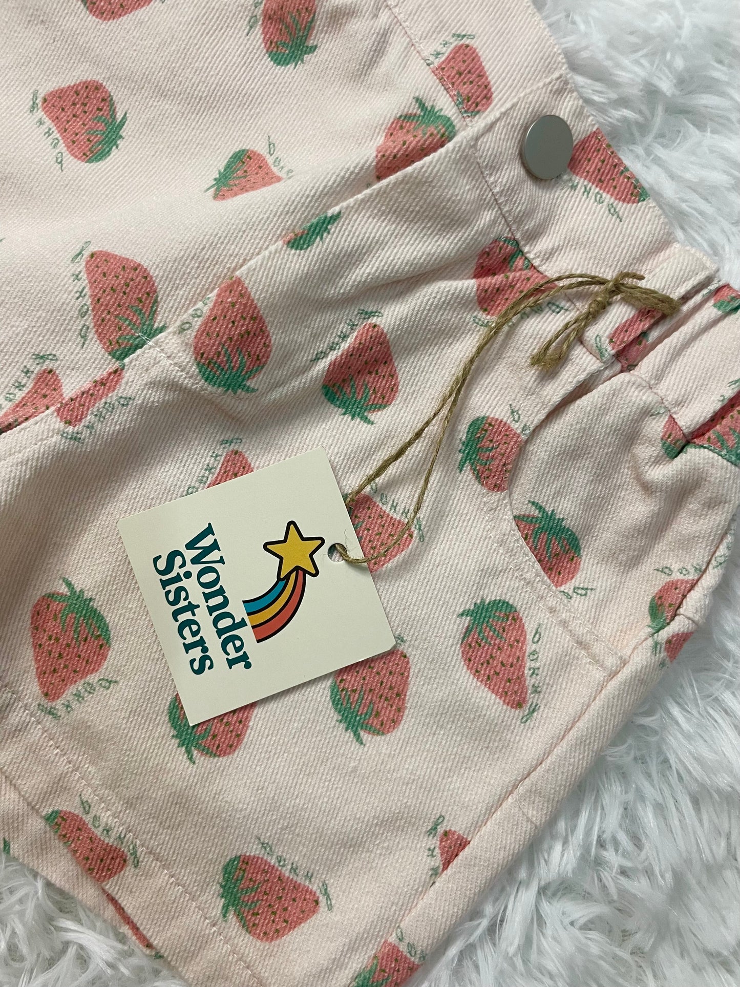 Strawberry Shorts