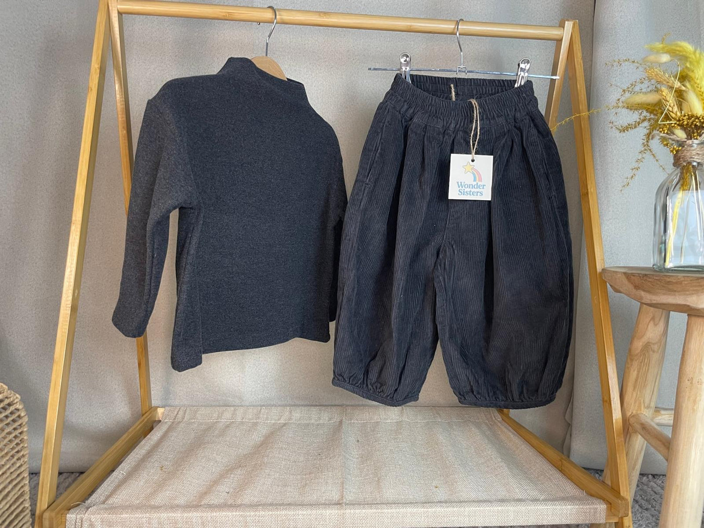 Corduroy Balloon Pants