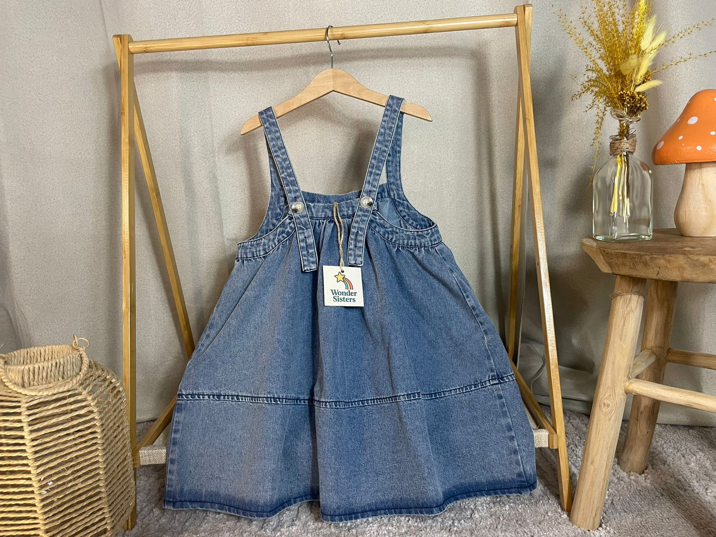 Wonderful Pinafore